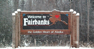 Picture of the Welcome to Fairbanks sign on the Parks Highway